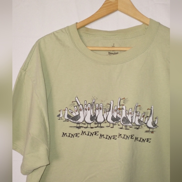 Disney Finding Nemo Mine Birds Khaki Graphic T-Shirt XL - Picture 2 of 5
